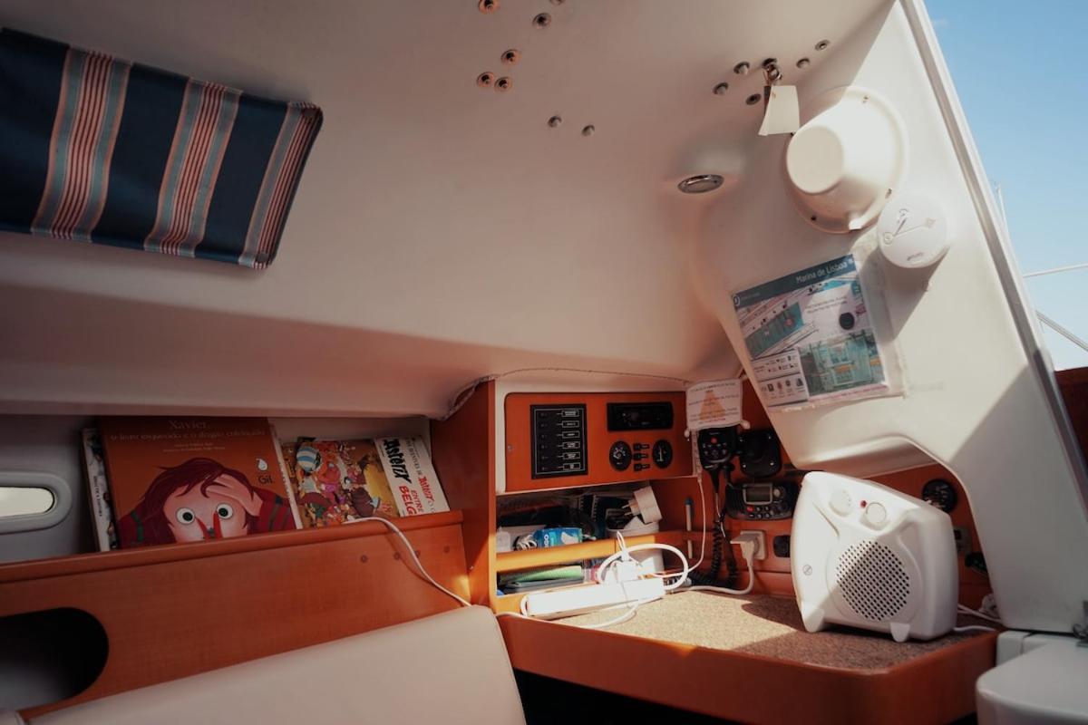 Lisboa Surfbird Cozy Sailboat Escape酒店 外观 照片